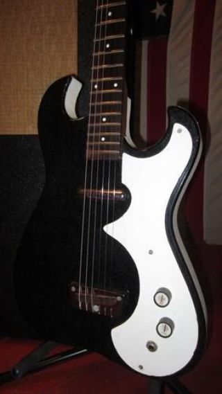 Vintage Circa 1964 Silvertone Amp In Case Guitar Black Sparkle