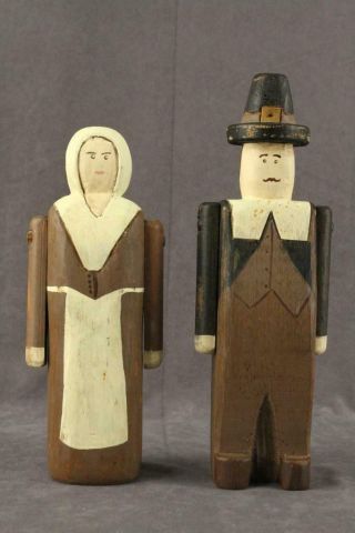 Primitive Folk Art 2pc Hand Painted Wood Wolf Creek 1990 Pilgrim Couple Man Wife