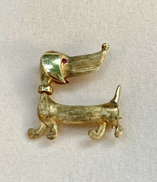 18K Solid Yellow Gold Dachshund Dog Brooch Pin Sapphire & Ruby Eye Moveable Head 2