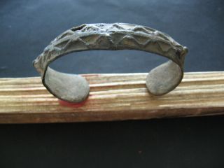 Grivna Ancient Celtic Enameled Bronze Bracelet 1 - 2 Ct.  Ad