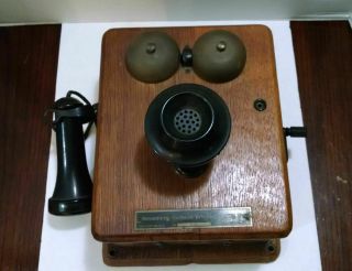 Antique/vintage Wooden Wall Telephone - - Stromberg Carlson 5 - Bar Magneto - -