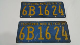 VINTAGE RARE PAIR 1939 CALIFORNIA WORLD’S FAIR LICENSE PLATES 6B 16 24 4