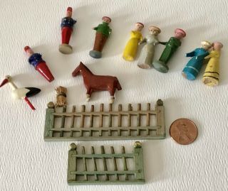 Antique 1920s Putz Erzgebirge German Handmade Wood Farm Horse People Village x13 5