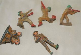 5 Vintage Barclay Manoil WWl & WWll Lead Toy Soldier Figures COMBAT 1940 ' s 5