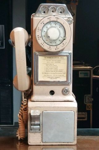 Vintage Automatic Electric Company 3 Slot Coin Payphone Telephone Salmon Pink
