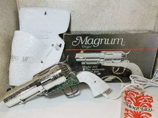 Vintage Magnum Hair Dryer Model 357 Western Gun Revolver Jerdon 1981