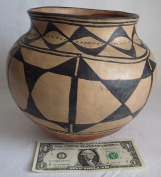Antique Santo Domingo Indian Olla 1890 - 1910 with Unusual Star Decoration Pottery 2