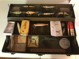Heddon,  Moonlight,  C.  C.  B. ,  South Bend,  Barracuda Lures And Tackle Box