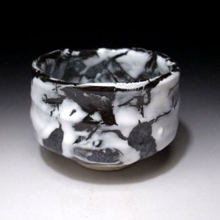 6D4 Japanese pottery tea bowl,  Seto ware by Famous Eichi Kato,  Snow white glaze 2