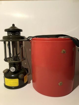 Vintage 1975 Us Army Green Military Gas Lantern W/quadrant Glass Globe W Caddy