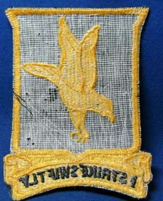 WWII 812th Tank Destroyer Battalion I Strike Swiftly DI Unit Patch GREAT SHAPE 2