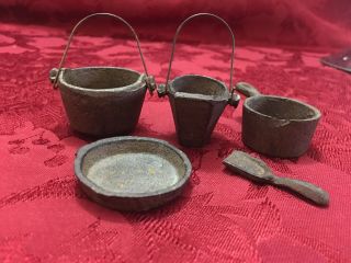 Cast Iron coal bucket scoop pot pan 5 pc Set Miniature Doll House Small Vintage 3