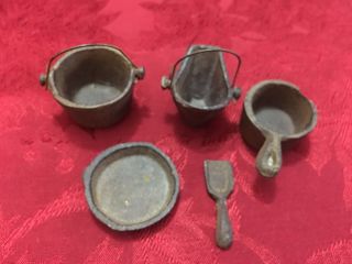 Cast Iron coal bucket scoop pot pan 5 pc Set Miniature Doll House Small Vintage 4