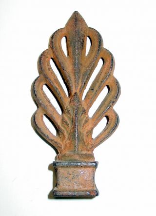 Vintage Antique Cast Iron Fence Post Finial Decorative Wrought Rusty