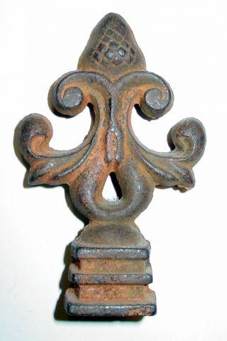 Vintage Antique Cast Iron Fence Post Finial Fleur De Lis Acorn Wrought Rusty