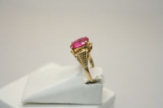Unique Vintage 18K Yellow Gold 2.  0ct Oval cut Ruby Ladies Ring 2.  3g size 5 2
