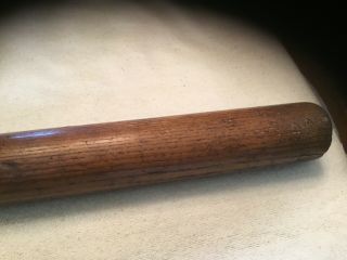 Vintage Louisville Slugger J.  F.  Hillerich & Son Co 40 F.  B.  Frank Baker Bat 6