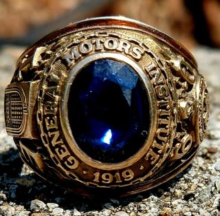 1960 General Motors Institute Class Ring,  Size 10.  5,  10k Gold Balfour,  19 Grams