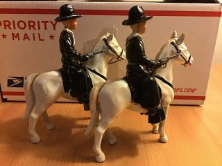 Two (2) Vintage Ideal Hopalong Cassidy Cowboy on Horse Topper Plastic Figures 4