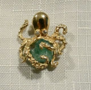 Vintage 14k Yellow Gold Jsd Octopus Holding Green Stone Charm/pendant 5.  9 Gr.