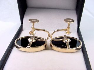 VINTAGE NATURAL BLACK ONYX 14K YELLOW GOLD SCREW BACK EARRING.  QUALITY 9