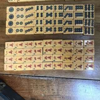 ANTIQUE VINTAGE MAH JONG SET IN CASE INGRAVED BAKELITE TILES MAH JONG 4