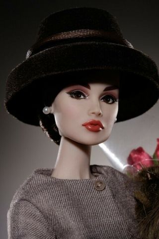 1 Poppy Park Fashion Royalty Nude Funny Face_ Let ' s Kiss & Make Up doll - HTF 4