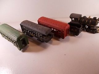 Old Vintage Collectible Cast Iron Train 2 Passenger Cars Engine Coal Dining Cars