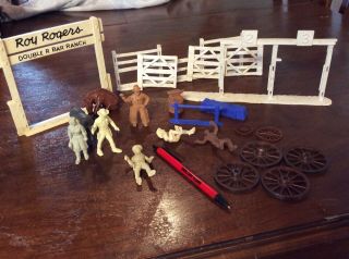 Vintage Marx Roy Rogers Double R Bar Ranch Playset Roy And Dale Figures