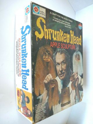 VINTAGE RARE Milton Bradley 1975 Vincent Price SHRUNKEN HEAD APPLE SCULPTURE KIT 3