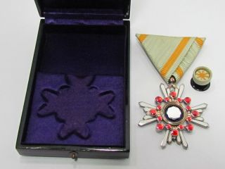 WW2 JAPANESE MEDAL ORDER OF SACRED TREASURE 5th SILVER ARMY BADGE JAPAN WAR WWII 8