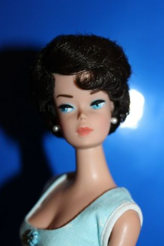 Vintage Barbie Bubble Cut American Girl Body - Rare