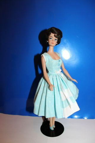 Vintage Barbie Bubble Cut American Girl Body - Rare 8