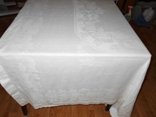 Elegant Formal 117x63 Vtg Antique White Irish Linen Double Damask Tablecloth