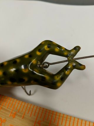 Unusual Spotted Heddon Luny Frog Vintage Bass Fishing Lure Uncatelogued ? Folk ? 4
