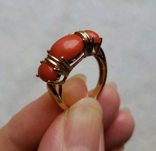 Vintage 14k Yellow Gold 3 Cab Salmon Coral Ring Size 6 - 4.  5 Grams
