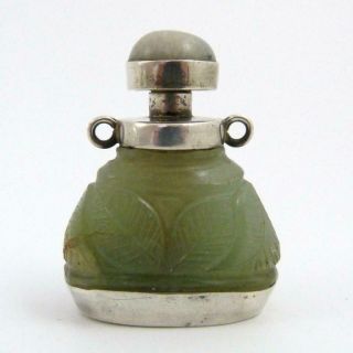 19th Century Chinese Jade & Silver Mounted Snuff Scent Pendant Bottle