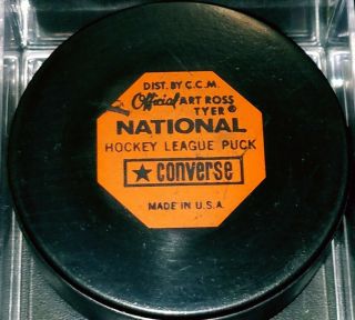 1969 - 73 MONTREAL CANADIENS VINTAGE NHL CONVERSE OFFICIAL GAME PUCK USA ART ROSS 2