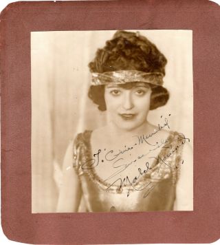 Silent Era Actress,  Comedian,  Director Mabel Normand Signed Vintage Studio Photo