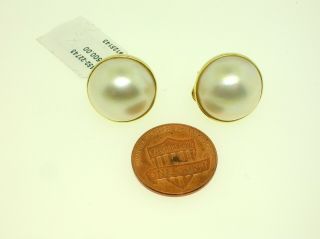 VINTAGE 14K GOLD EARRINGS WITH LARGE 14.  85 MM MABE PEARLS - - RETAIL $500 2