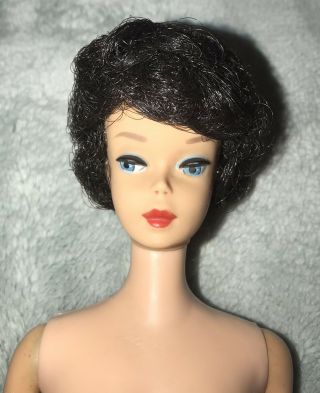 Stunning Vintage 1961 Jet Black Bubble Cut Barbie R 850 Japan First Edition.