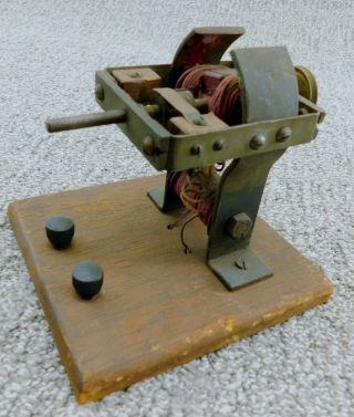 Small Open Frame Antique Toy Meccano Electric Motor W/ /