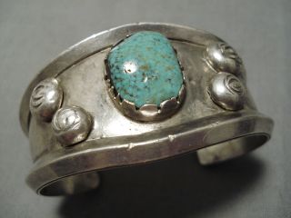 Impressive Small Wrist Vintage Navajo Royston Turquoise Sterling Silver Bracelet