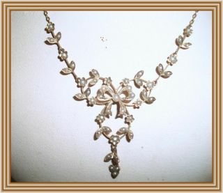 ANTIQUE 1900s - 9ct YG - RIBBON BOW MOTIF SEED PEARL LAVALIER STYLE NECKLACE NR 2