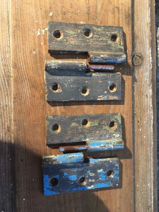 Antique Cast Iron Lift - Off Door Hinges 3 - 1/2”