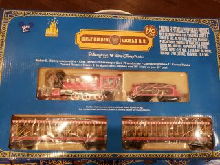 Vintage Walt Disney World R.  R HO Scale Train Set with extra track VERY RARE 2