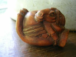 Vintage/antique Japanese Carved Wood Netsuke Horse In Hand Unsigned