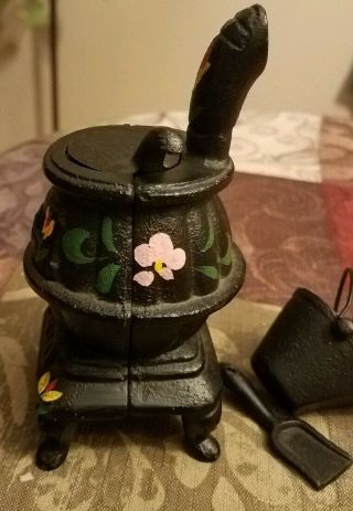 CHARMING Vintage CAST IRON Mini Pot Belly Stove SALESMAN SAMPLE 2