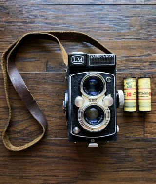 Vintage Yashica Mat Lm Copal Mxv 120 Tlr Camera 80mm With Custom Strap And Film