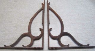 Two Vintage Cast Iron Shelf Brackets.  Rusty Decor
